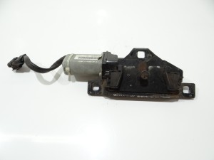 ZAMEK RYGIEL KLAPY BAGAŻNIKA BMW E61 LCI 7129931 (4614505)