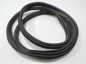 USZCZELKA DRZWI PRAWA TYLNA BMW X1 F48 7349665