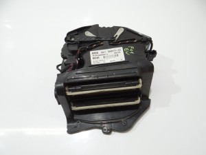 OBUDOWA WENTYLATORA NAGRZEWNICY BMW F11 EU 9248171