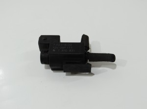 ZAWÓR PODCIŚNIENIA BMW E60 E90 2.0D 7810831 (4614302)