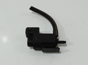 ZAWÓR PODCIŚNIENIA BMW 5 E60 E61 3.0D 1742712 (4570869)