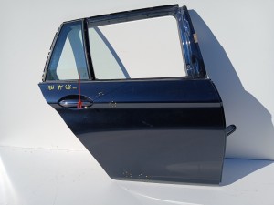 DRZWI PRAWE TYLNE BMW F11 CARBONSCHWARZ