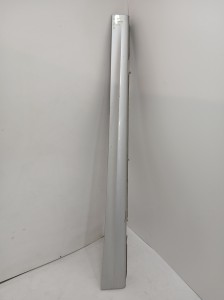 LISTWA PROGOWA PRAWA BMW E90 LIFT TITANSILBER 354/7