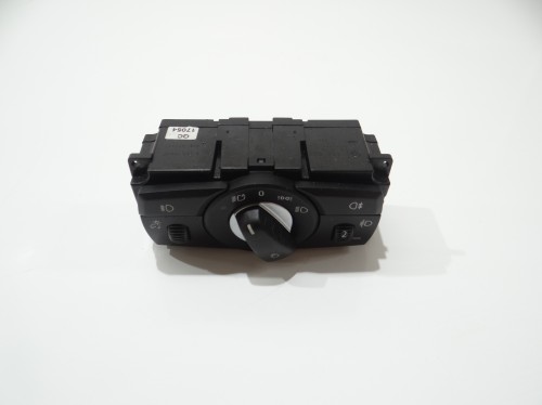f750fbd424a4068d8843177da12c828c