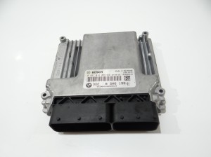 KOMPUTER STEROWNIK SILNIKA BMW E60 E61 LCI N47D20A MANUAL 8506199 (4570694)