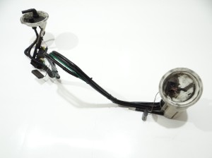 POMPA PALIWA PŁYWAK BMW E60 E61 LCI N47 2.0D  6765848 (4458900)