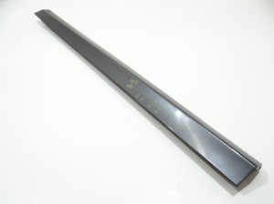 LISTWA DRZWI PRAWA BMW X1 F48 M PAKIET 8060272 B39