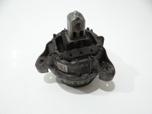 PODUSZKA SILNIKA PRAWA BMW F10 F11 N47 2.0D 6785602
