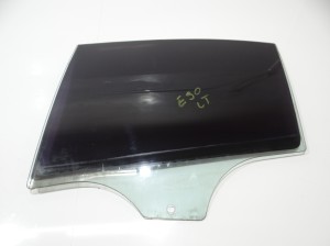 SZYBA BOCZNA DRZWI LEWY TYŁ BMW E90 (16932482)