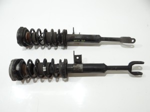 AMORTYZATORY PRZÓD KOMPLET BMW F10 LCI B47D20A 6863295