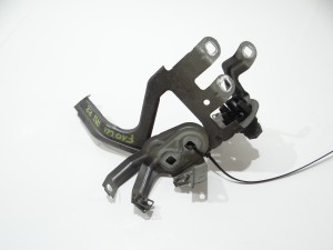 MOCOWANIE BŁOTNIKA PRAWY PRZÓD BMW F10 LCI A52 (16794632)