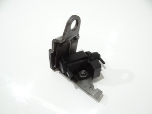ZAWÓR PODCIŚNIENIA BMW E60 E61 E87 E90 N47 2.0D 7805391