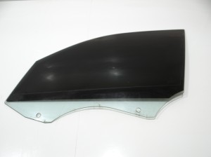 SZYBA BOCZNA DRZWI LEWY PRZÓD BMW X1 E84 (16794758)