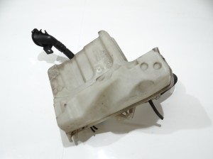 ZBIORNICZEK PŁYNU DO SPRYSKIWACZY BMW E61 LCI 7179451 (16794809)