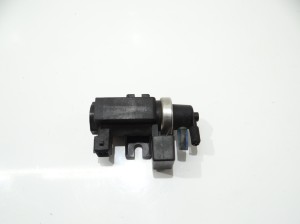 ZAWÓR PODCIŚNIENIA BMW E46 E60 E87 204D4 OE 2247906