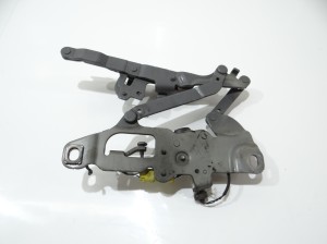ZAWIAS MASKI NABÓJ LEWY PRZÓD BMW F10 F11 7249887 A52