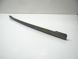 LISTWA SZYBY CZOŁOWEJ LEWA BMW F11 A52 (16750983)