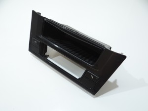 RAMKA SCHOWEK DESKI KONSOLI BMW 5 E60 E61 9139391 (16657730)