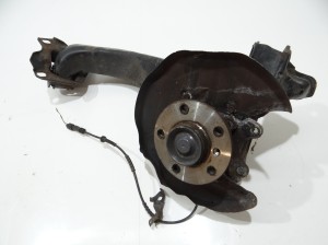PIASTA ZWROTNICA PRAWA TYLNA BMW F45 B47 S DRIVE OE (16657587)