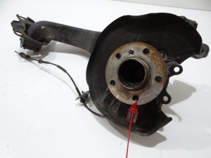 PIASTA ZWROTNICA PRAWA TYLNA BMW X1 F48 2.0 D