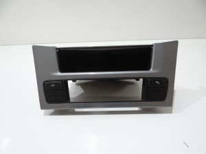 RAMKA SCHOWEK DESKI KONSOLI BMW 5 E60 E61 9139391 (16588911)
