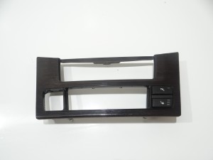 DEKOR RAMKA PANEL GRZANIA FOTELI BMW E60 E61 9159077