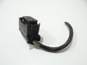 KOSTKA LAMPY PRZÓD BMW F31 H7