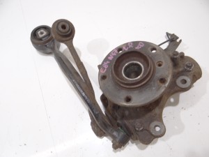 PIASTA ZWROTNICA LEWA PRZEDNIA BMW X1 E84 N47 XD OE 6788699 (16368899)