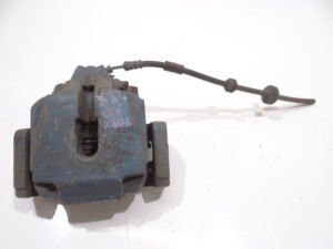 ZACISK HAMULCOWY PRAWY PRZÓD BMW F10 F11 N47 60/24/330 (16098669)