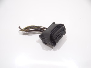 KOSTKA WTYCZKA LAMPY PRZÓD XENON BMW X1 E84