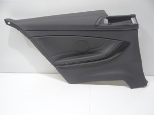 BOCZEK DRZWI LEWY TYŁ BMW F32 OE