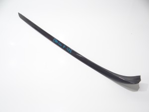 LISTWA SZYBY CZOŁOWEJ PRAWA BMW E90 LCI 475