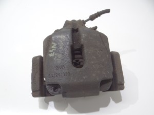 ZACISK HAMULCOWY PRAWY PRZÓD BMW F10 F11 N47 60/24/330 (16098669)