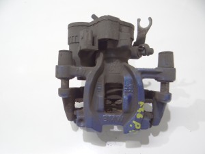 ZACISK HAMULCOWY PRAWY TYŁ TYLNY BMW F46 B47 34/280 (16098622)