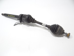 PÓŁOŚ PRAWA PRZEDNIA BMW F45 F46 OE 8611942