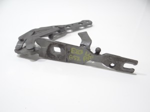 ZAWIAS MASKI PRAWY PRZÓD BMW X3 E83 LCI 3453240 A52