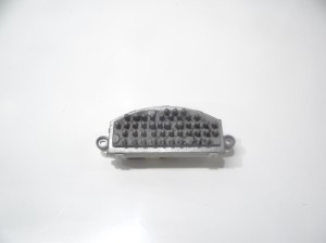 REZYSTOR JEŻ DMUCHAWY BMW F20 F22 F30 OE T1016251Q