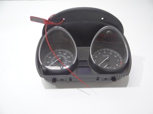 LICZNIK ZEGARY  BMW Z4 E89 N52B25 OE 9242391 MANUAL (13950899)