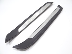 LISTWY PROGOWE PRZÓD BMW X1 E84 OE 7318565 7318566 (14701984)