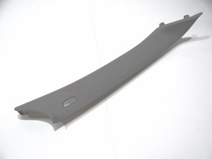 OSŁONA POSZYCIE SŁUPKA PRAWY PRZÓD BMW X1 E84 2990774 (14701960)