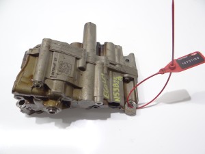 POMPA OLEJU BMW E60 E61 N53 OE 7551004