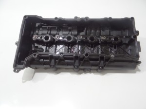 POKRYWA ZAWORÓW BMW E60 2.0 D OE 7797613