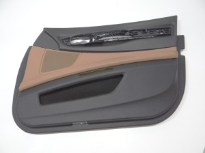 BOCZEK TAPICERKA DRZWI PRAWY PRZÓD PRZEDNI BMW F02 OE
