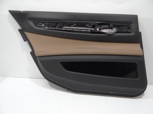 BOCZEK TAPICERKA DRZWI LEWY TYŁ TYLNY BMW F02 OE