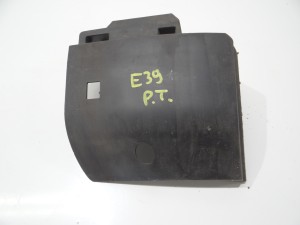MOCOWANIE ZDERZAKA PRAWY TYŁ BMW E39 8246078