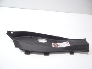 OSŁONA POSZYCIE SŁUPKA PRAWY TYŁ BMW I3 OE 7303704