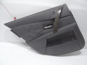 BOCZEK DRZWI LEWY TYŁ BMW E60 M PAKIET