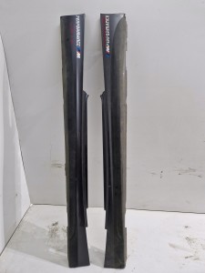 LISTWY OZDOBNE BMW E88 M PAKIET KOMPLET A22