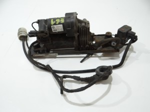 KOMPRESOR ZAWIESZENIA BMW E61 LCI 6789937 (4614610)