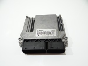 KOMPUTER STEROWNIK SILNIKA BMW E60 E61 LCI N47D20A 7812500